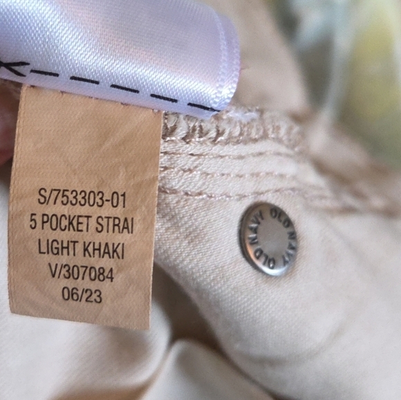 Old Navy Straight Leg Jeans Built In Flex  Mens Size 30x34 Tan - Picture 7 of 7